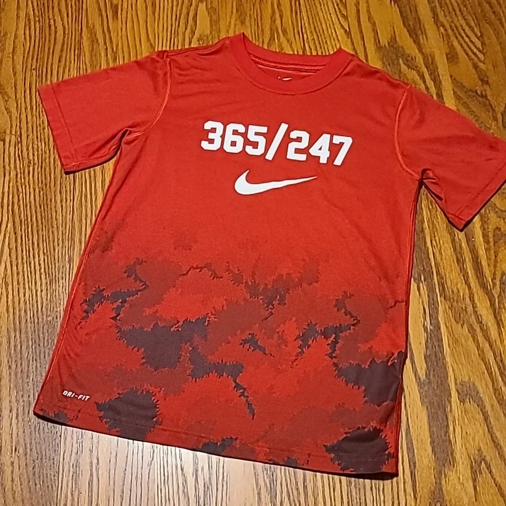 Nike 365/347 Athletic Shirt - Boys Small - Picture 1 of 7